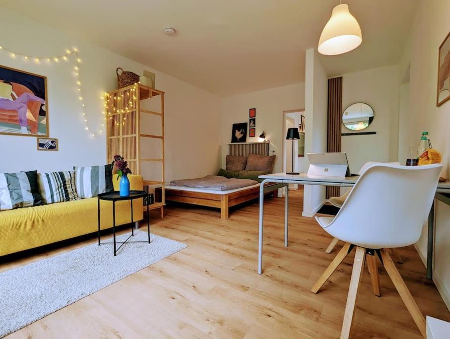 Apartment Mit Balkon In Hannover-Ahlem Exterior foto